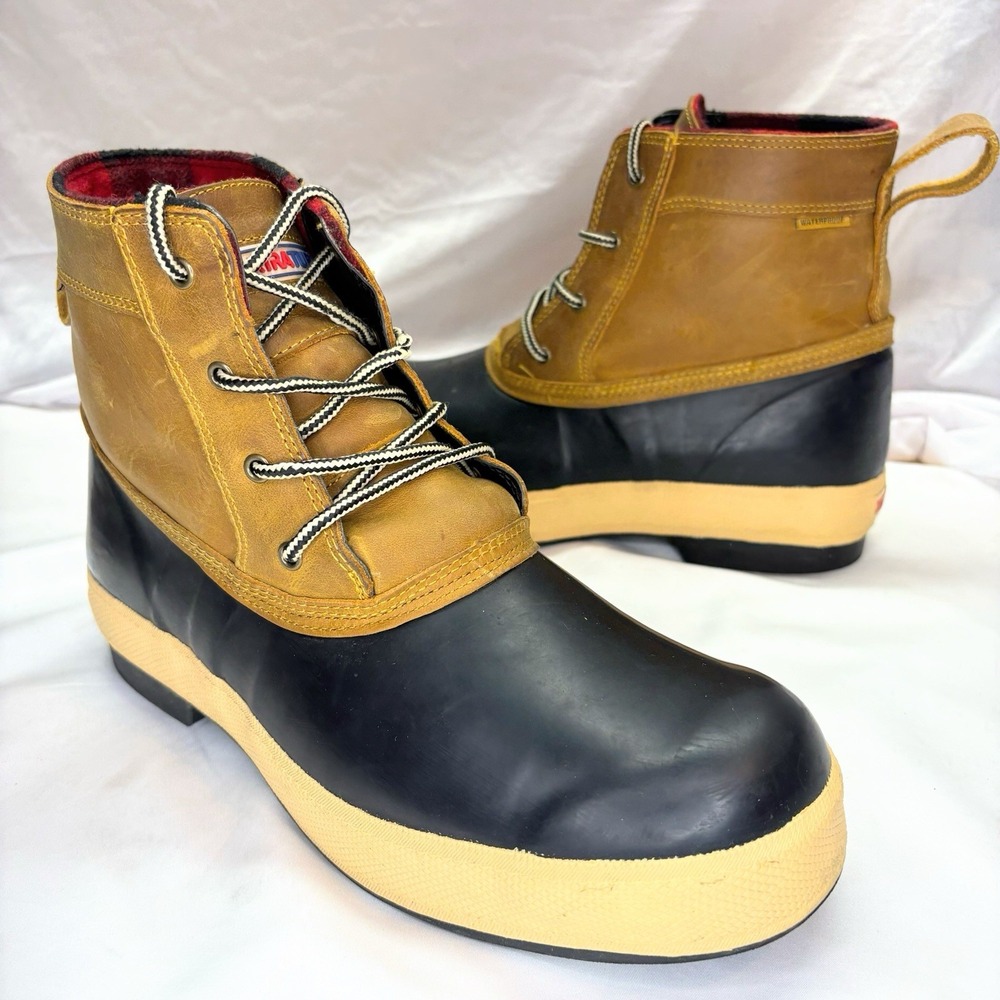 Xtratuf Legacy Lace 6" Waterproof Leather Duck Boots Men's Size 11 LLM6901 Plaid